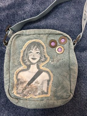 Y2k jordi Labanda Crossbody Bag with Decorative Grommets